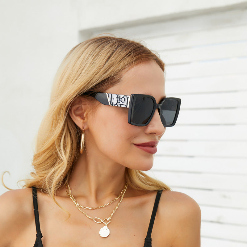 New Fashion Large Frame UV Protection Sunglasses for Women Square Frame Sunglasses European and American Style Glasses