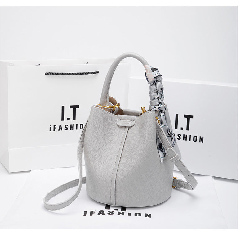 Genuine Leather Bucket Bag2024New high-end women's summer crossbody bag large capacity basket cute ladies' bag