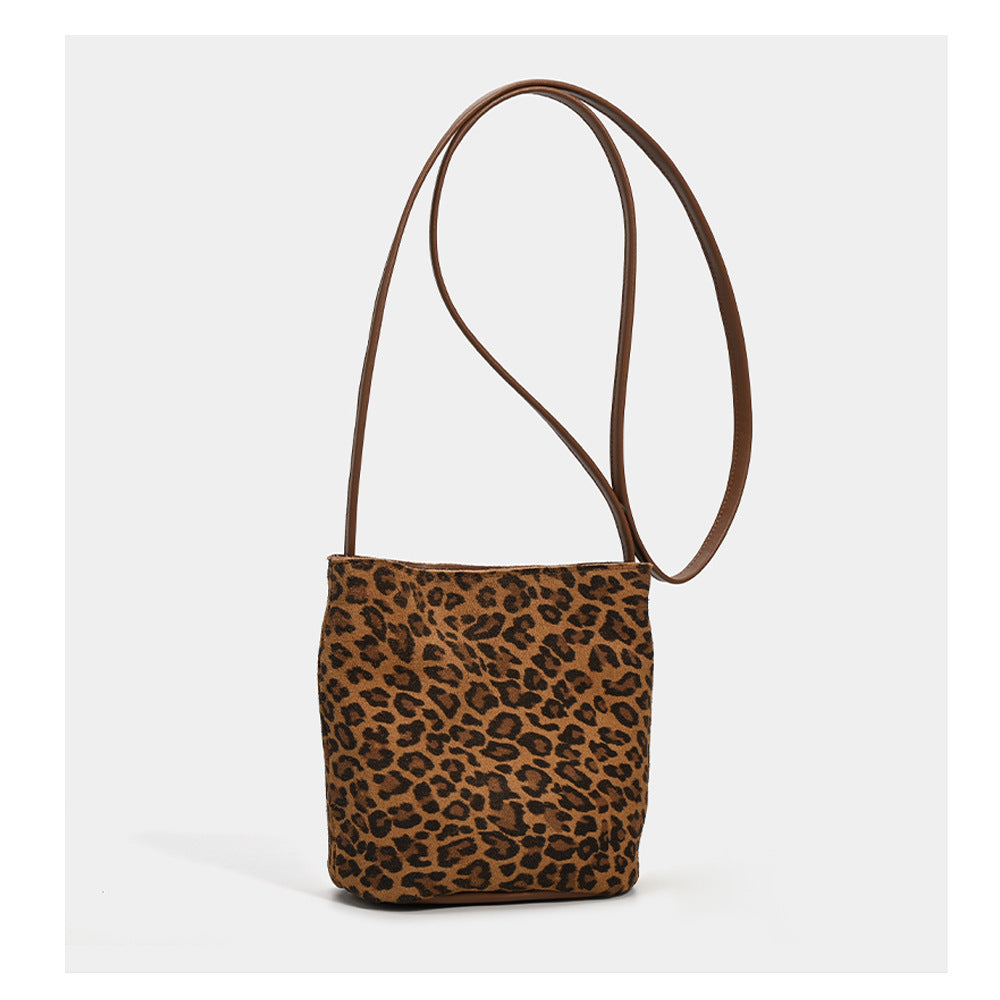 Leopard Print Genuine Leather Bucket Bag Niche Women's Bag Autumn Winter New Versatile High-end Soft Cowhide Single Shoulder Crossbody Bag