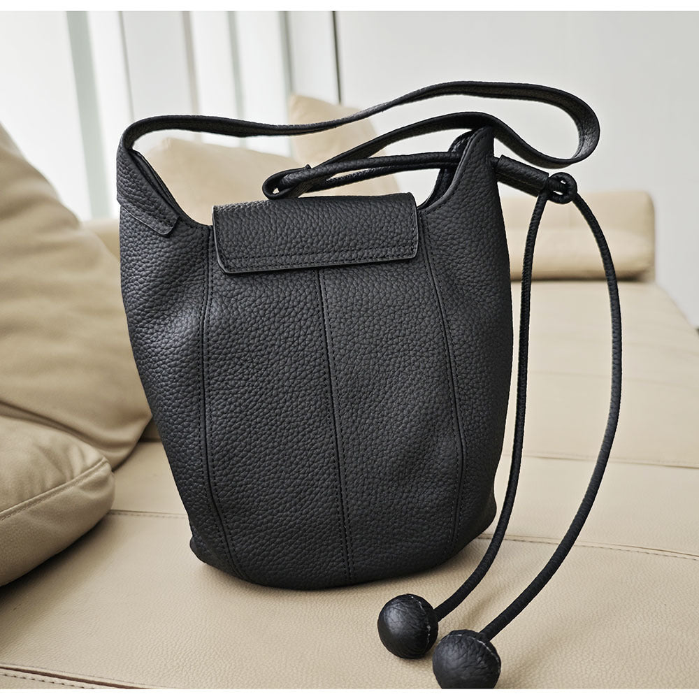 Genuine Leather Bucket Bag2025Autumn and Winter New Women's Bag Casual Fashion Versatile Single Shoulder Crossbody Large Capacity Pumpkin Bag