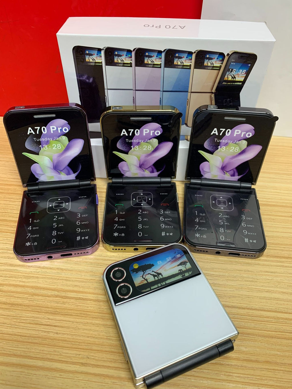 Flip Phone Mini Folding Flip Elderly Button2G Functional Phone Personalized Backup Phone A70PRO