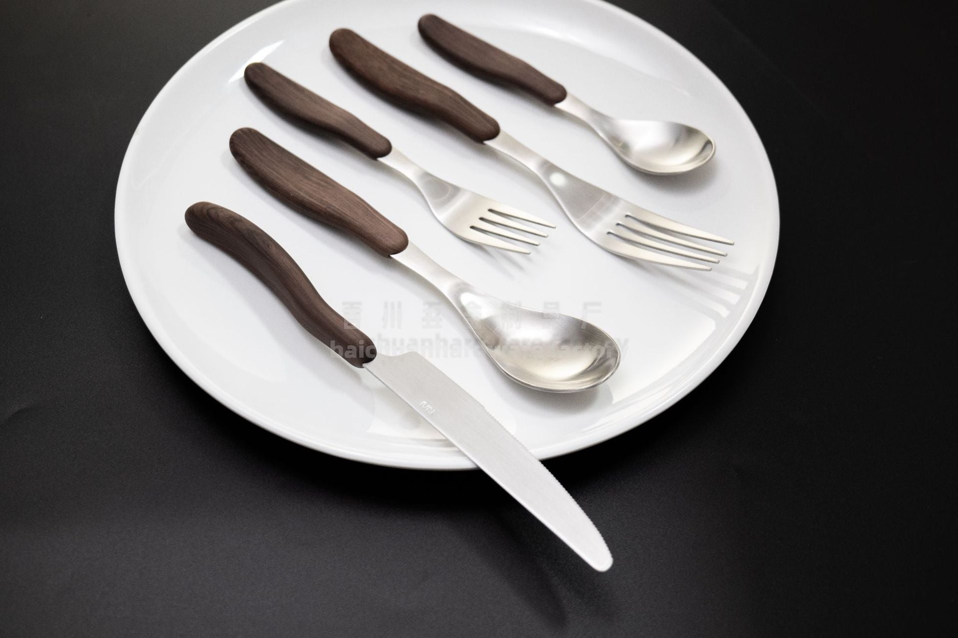 18/10Stainless Steel Western Tableware Set Imitation Wood Grain Handle Steak Knife Fork Spoon High-end Western Hotel Tableware