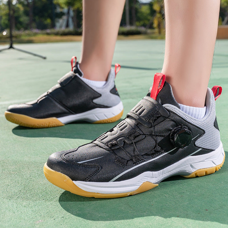 Men's Wear-Resistant Badminton Shoes Sports Shoes Large Size Couples Anti-Slip Shock Absorption Sneakers Women Breathable Lightweight Sports Shoes