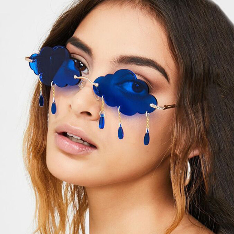 New Sunglasses for Women with Pendant Cloud Design, Trendy Personality Party Funny Ocean Film Prom Sunglasses