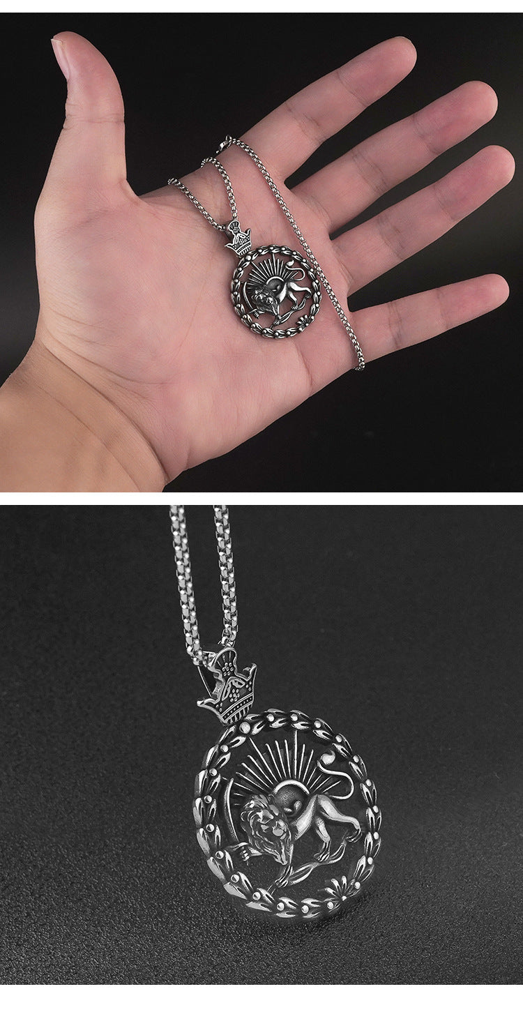 New Vintage Style Retro Stainless Steel Lion Pendant Men's Niche Titanium Steel Necklace Accessories Factory Wholesale