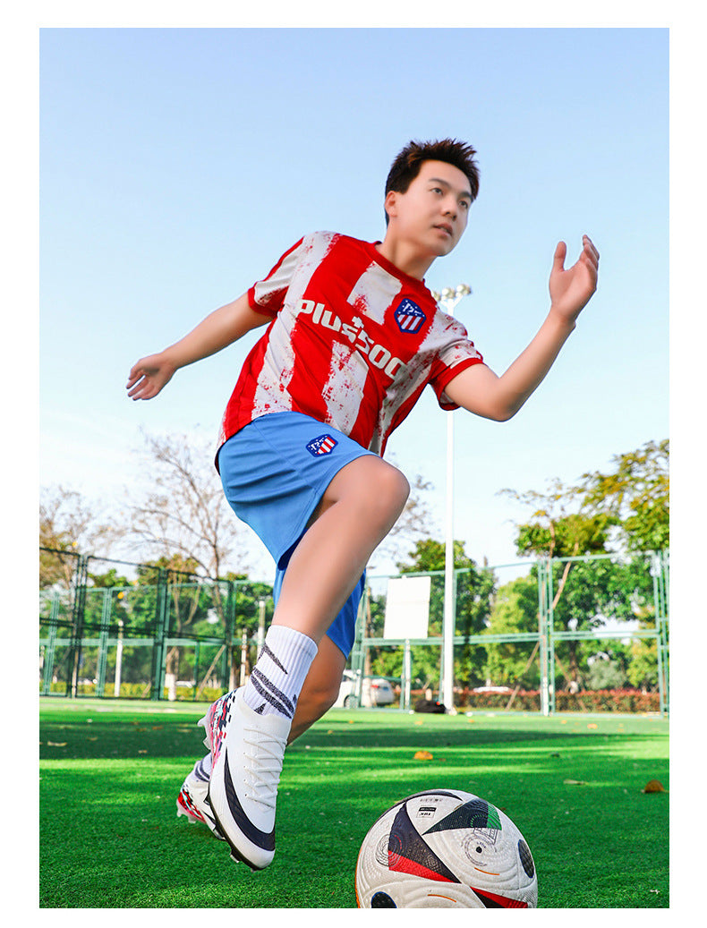 New Large Size Long Spike Football Shoes Low Top Youth Competition Training Student Football Sports Shoes
