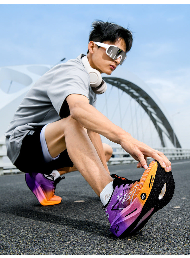 New Fashionable Casual Breathable Comfortable Running Shoes with Real Carbon Plate High Elasticity Shock Absorption for Student Training Sports Shoes