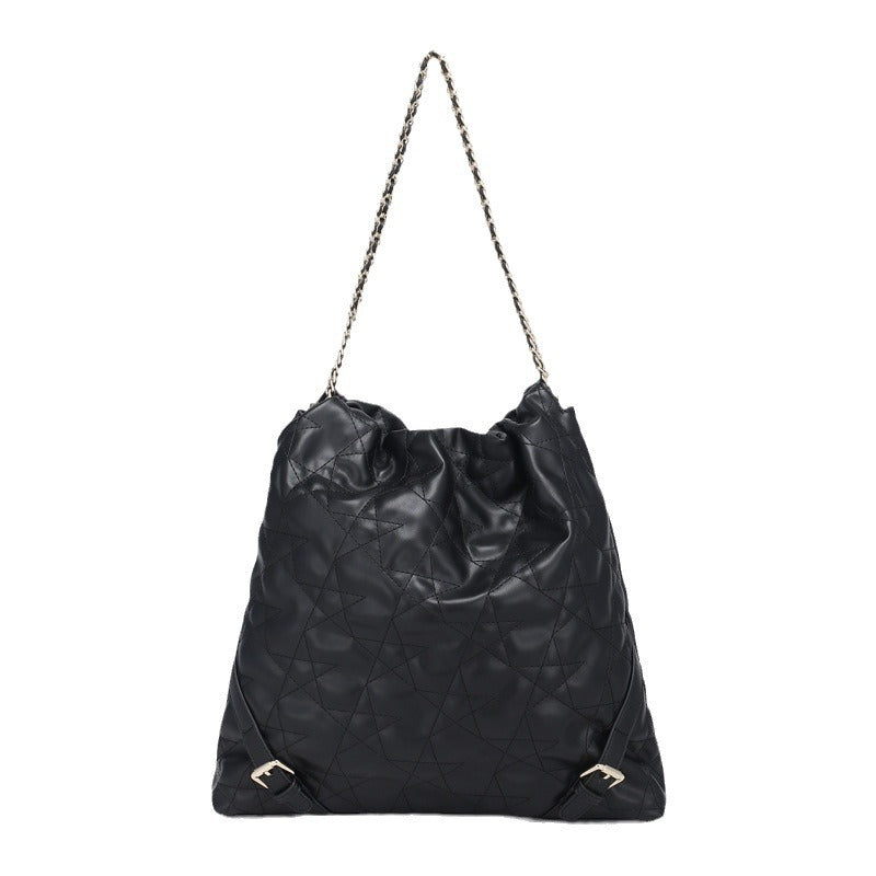 Quilted Chain Small Chanel Style Pleated Drawstring Trash Bag New Underarm Bag for Women Large Capacity Commuting Shoulder Bag