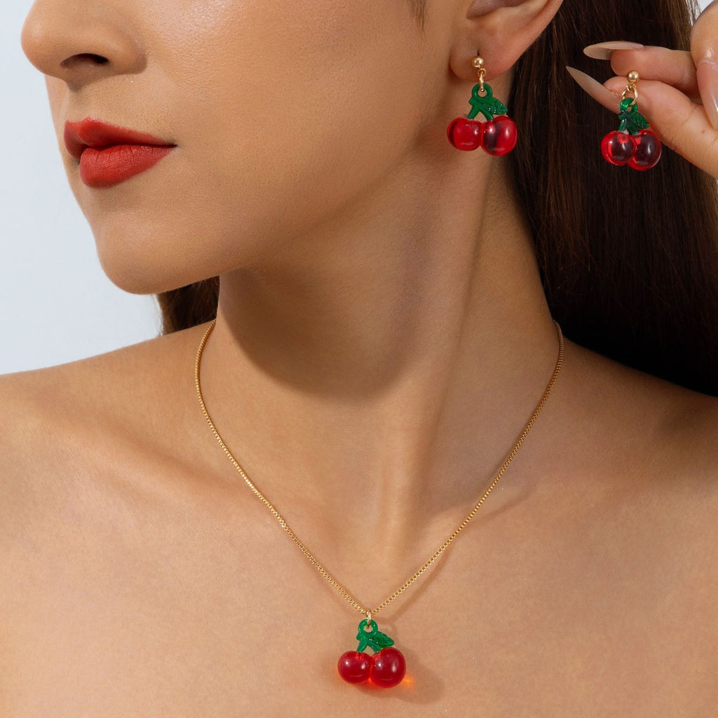 European and American Style Jewelry Light Luxury Imitation Pearl Cherry Necklace High-End Versatile Grass Multi-Layer Stacking Necklace Wholesale