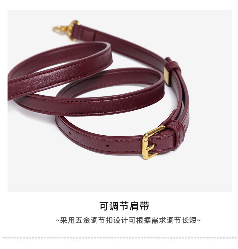 European and American Niche Woven Single Shoulder Baguette Bag Fashion Horizontal Clutch Bag Organ Lady Crossbody Bag Long Bag