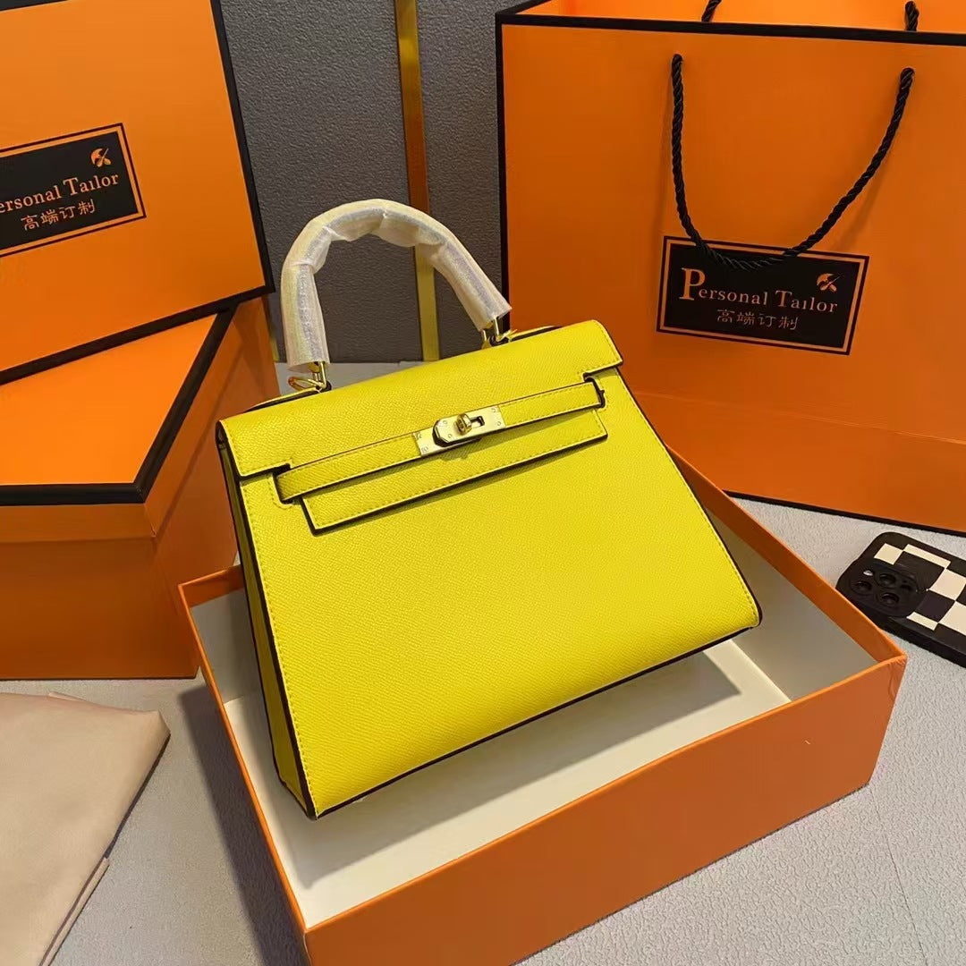 Hot Sale New Fashion Handbag for Women Platinum Kelly Bag Women's Shoulder Crossbody Bag Versatile Trendy Handbag