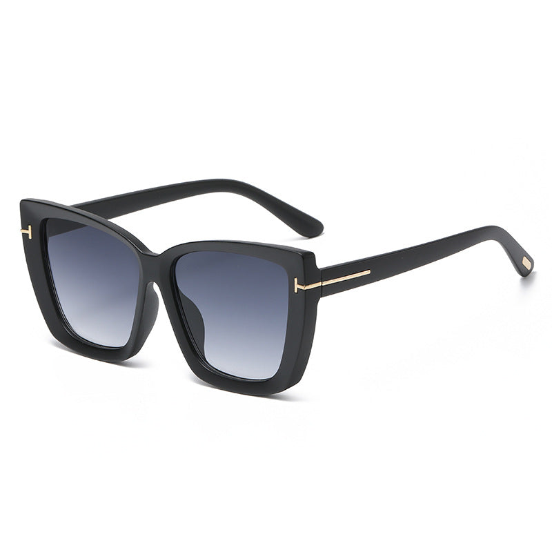 European and American Fashion Cat Eye Sunglasses for Women with High-end Feel Korean Style T Fashionable Sunglasses for Women Wholesale