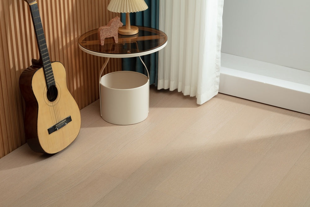 SK 1202 Full Birch Multi-layer Core Solid Wood Oak Veneer 1.2mm Skid-resistant Lock Joint Engineered Flooring