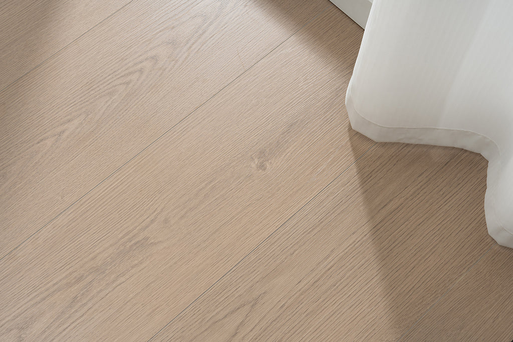 JX8202 Diamond Coating Full Birch Multi-layer Core Oak Grain Clicklock Engineered Flooring