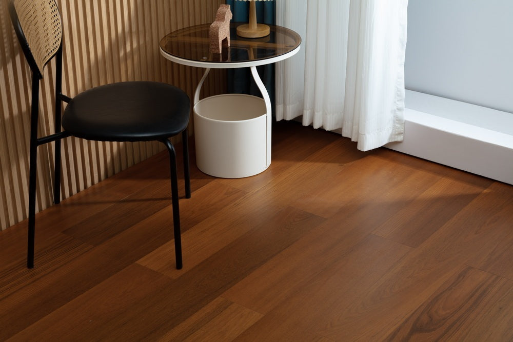 SK 1209 Full Birch Multi-layer Core Solid Wood Teak Veneer 1.2mm Skid-resistant Lock Joint Engineered Flooring