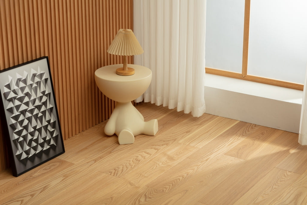 SC1213 New 3-layer Core Solid Wood European Oak Veneer 1.2mm Skid-resistant Click lock Joint Engineered Flooring