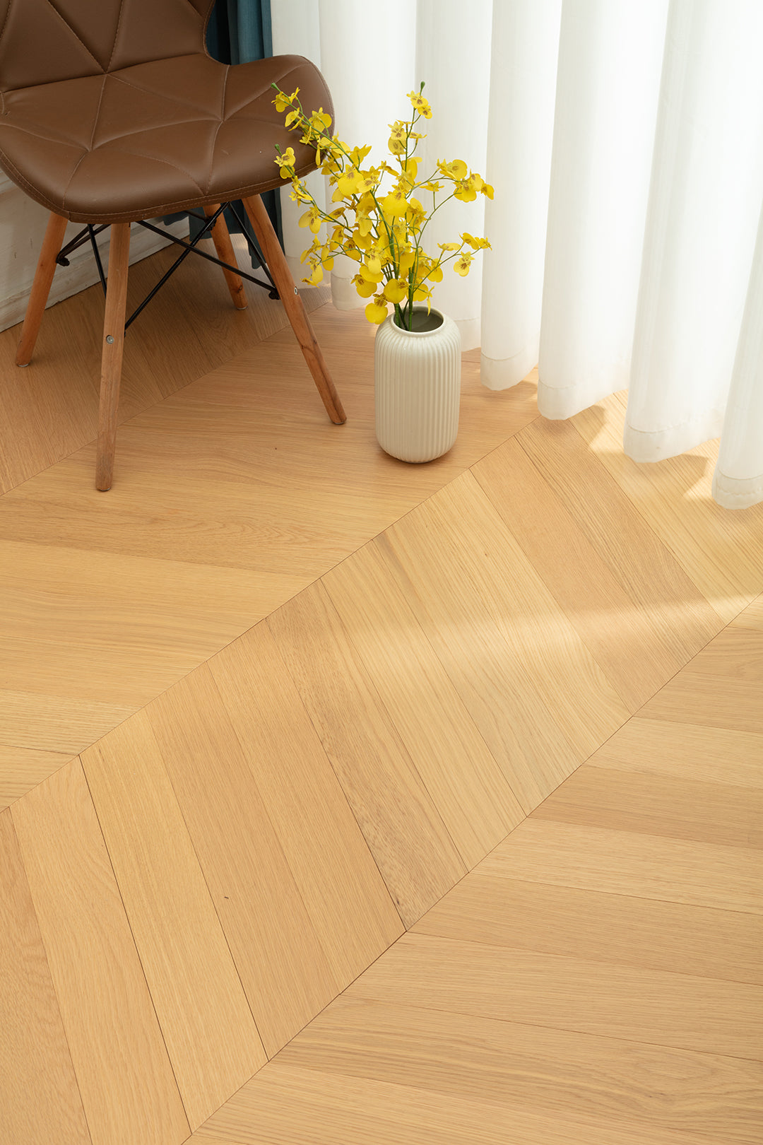 9505 Chevron Art Parquet Full Birch Multi-layer Core Solid Wood Oak Veneer Clickblock Joint Engineered Flooring