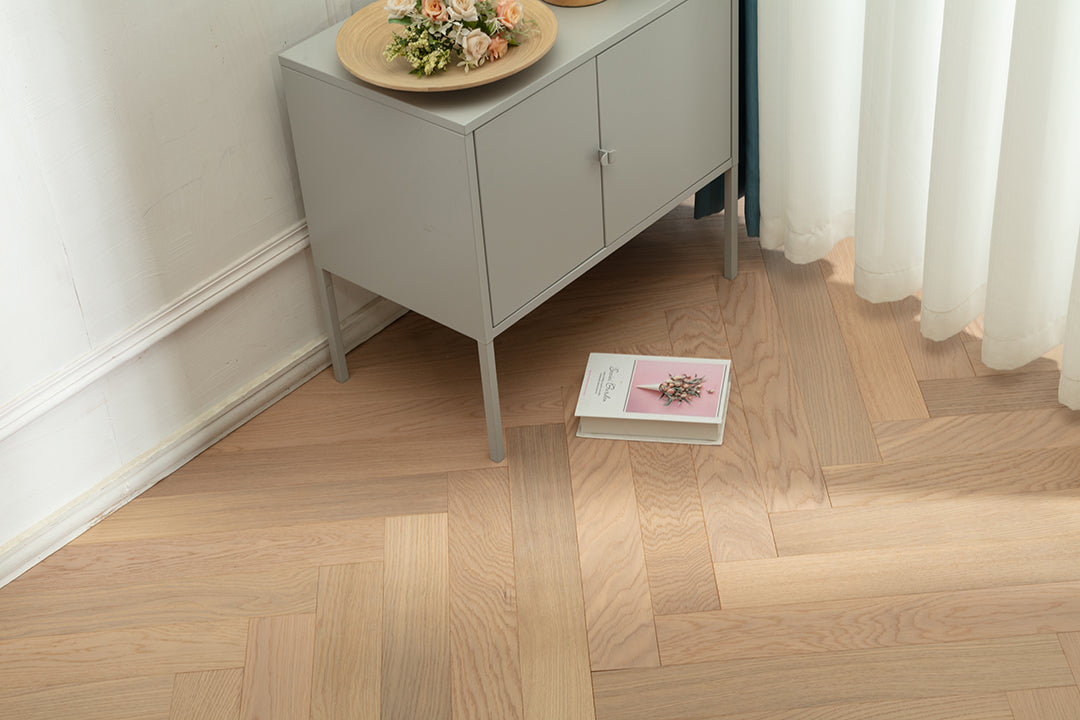 9207 Herringbone Art Parquet  Full Birch Multi-layer Core Solid Wood Oak Veneer Brushed Clickblock Joint Engineered Flooring
