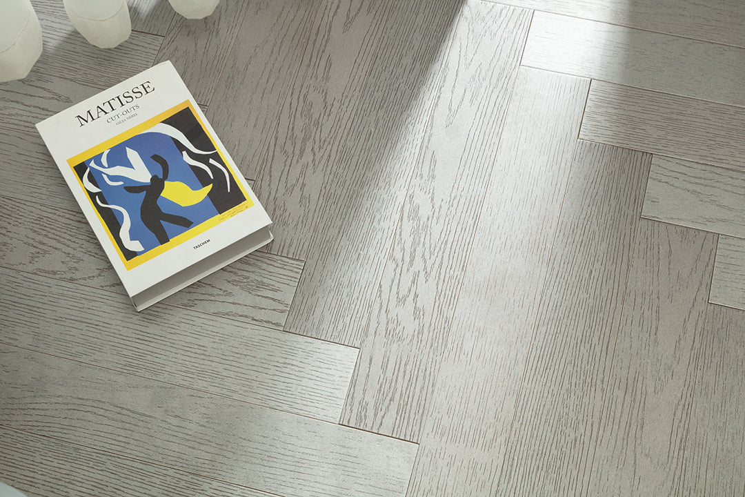 9209 Herringbone Art Parquet Metallic UV Finish Full Birch Multi-layer Core Solid Wood Oak Veneer Brushed Clickblock Joint Engineered Flooring