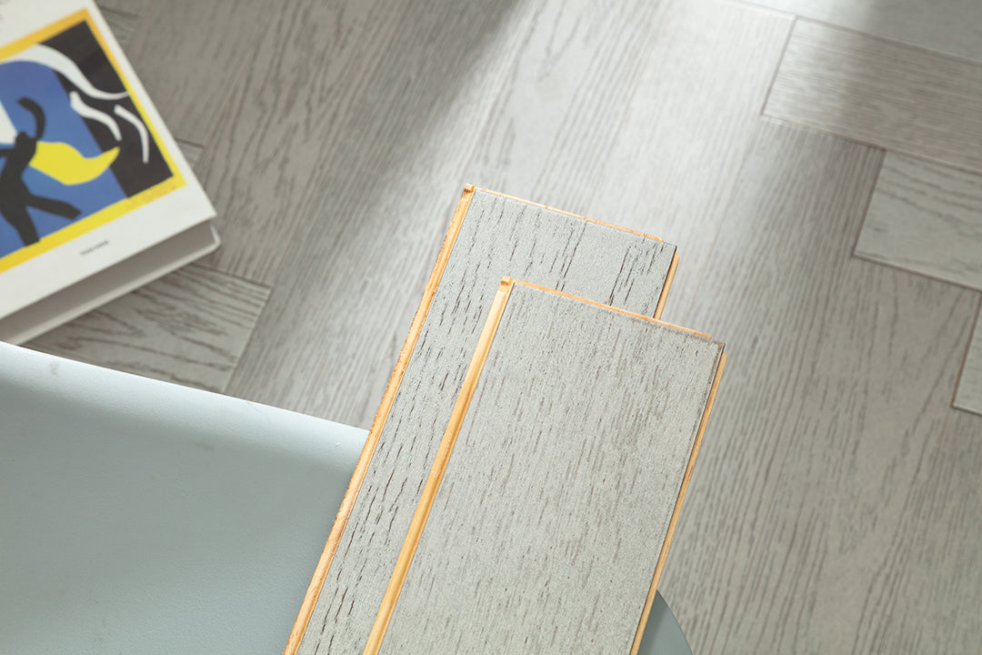 9209 Herringbone Art Parquet Metallic UV Finish Full Birch Multi-layer Core Solid Wood Oak Veneer Brushed Clickblock Joint Engineered Flooring