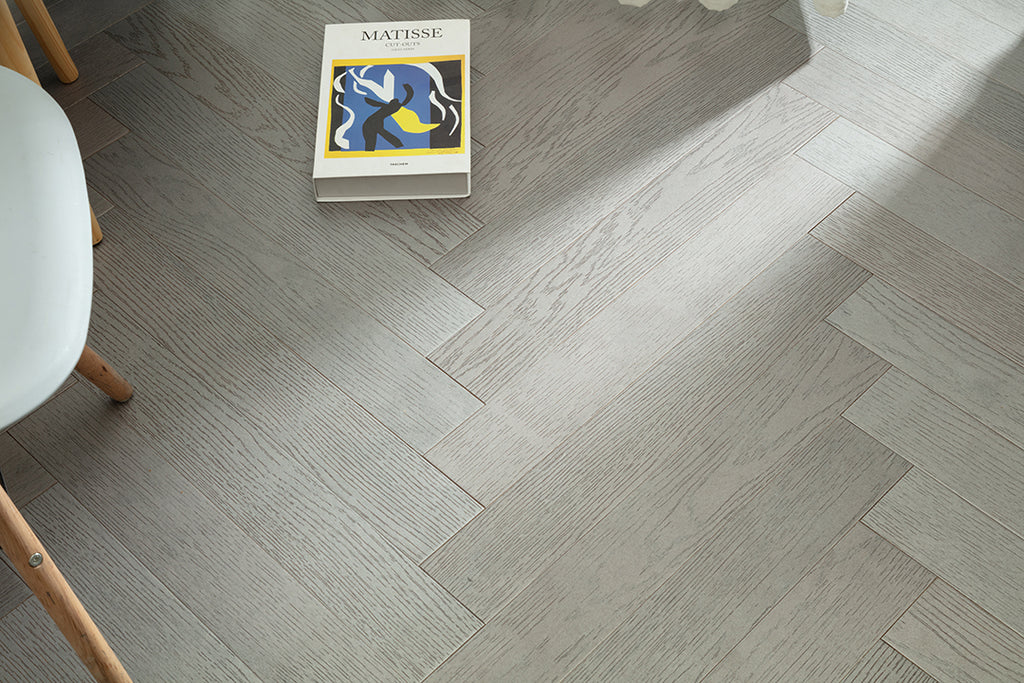 9209 Herringbone Art Parquet Metallic UV Finish Full Birch Multi-layer Core Solid Wood Oak Veneer Brushed Clickblock Joint Engineered Flooring