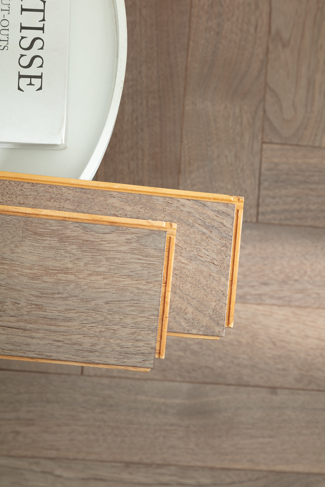9215 Herringbone Art Parquet  Metallic UV Full Birch Multi-layer Core Solid Wood Black Walnut Veneer Brushed Clickblock Joint Engineered Flooring