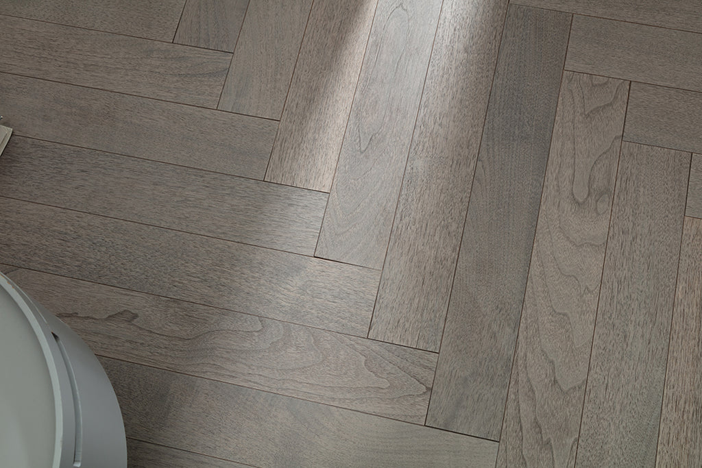 9216 Herringbone Art Parquet  Metallic UV Full Birch Multi-layer Core Solid Wood Black Walnut Veneer Brushed Clickblock Joint Engineered Flooring