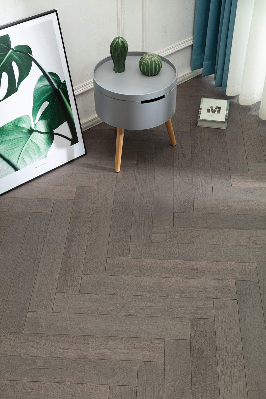 9216 Herringbone Art Parquet  Metallic UV Full Birch Multi-layer Core Solid Wood Black Walnut Veneer Brushed Clickblock Joint Engineered Flooring
