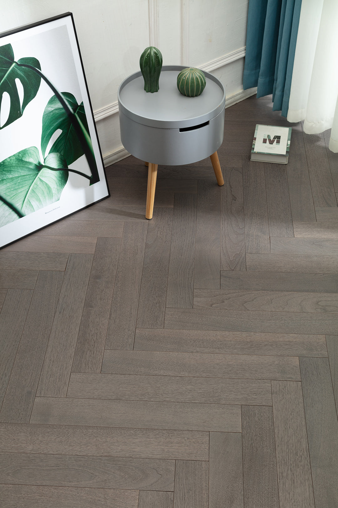 9216 Herringbone Art Parquet  Metallic UV Full Birch Multi-layer Core Solid Wood Black Walnut Veneer Brushed Clickblock Joint Engineered Flooring