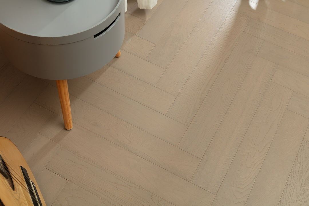 9233 Herringbone Art Parquet Full Birch Multi-layer Core Solid Wood Oak Veneer Clickblock Joint Engineered Flooring