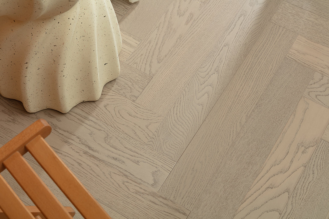 9237 Herringbone Art Parquet Full Birch Multi-layer Core Solid Wood Oak Veneer Clickblock Joint Engineered Flooring