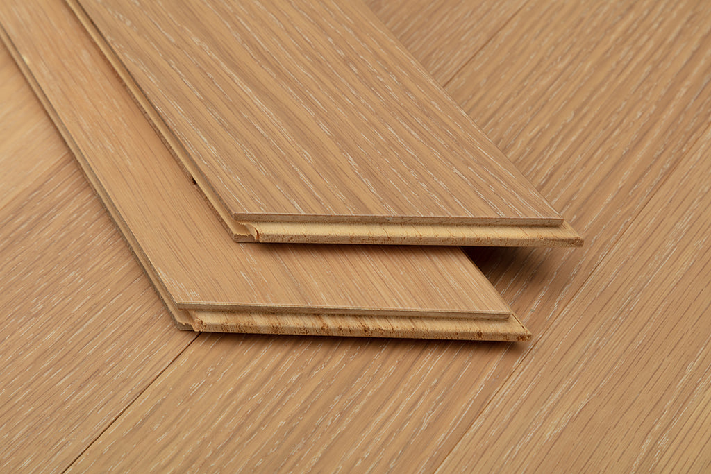 9506 Chevron Art Parquet Full Birch Multi-layer Core Solid Wood Oak Veneer Brushed Engineered Flooring