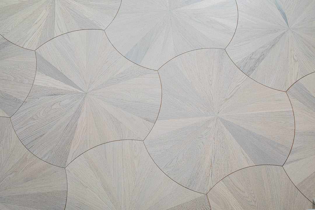 YXPX02 Sunburst Contour Art Parquet Full Birch Multi-layer Core Solid Wood Oak Veneer Flush Joint Engineered Flooring