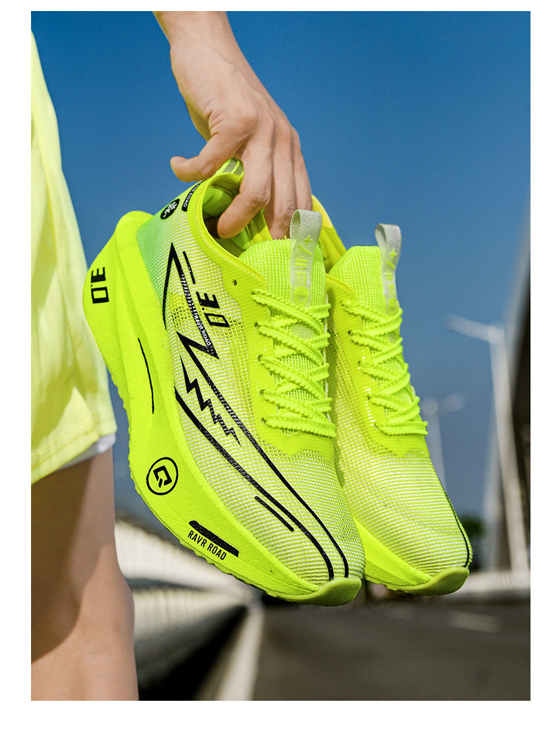 New Fashionable Casual Breathable Comfortable Running Shoes with Real Carbon Plate High Elasticity Shock Absorption for Student Training Sports Shoes