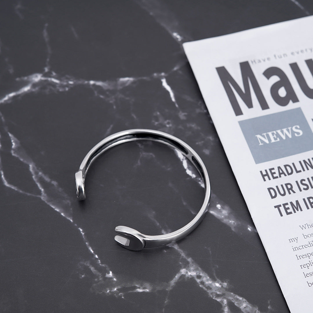 New Titanium Steel Fashion Personality Trendy Cool Men's Open Stainless Steel Wrench Bracelet Factory Wholesale