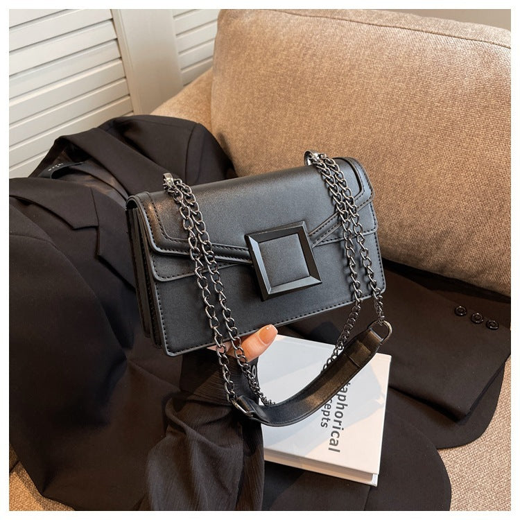 Niche Design Crossbody Bag for Women2024New Trendy Spring Fashion Quilted Chain Bag Textured Single Shoulder Small Square Bag