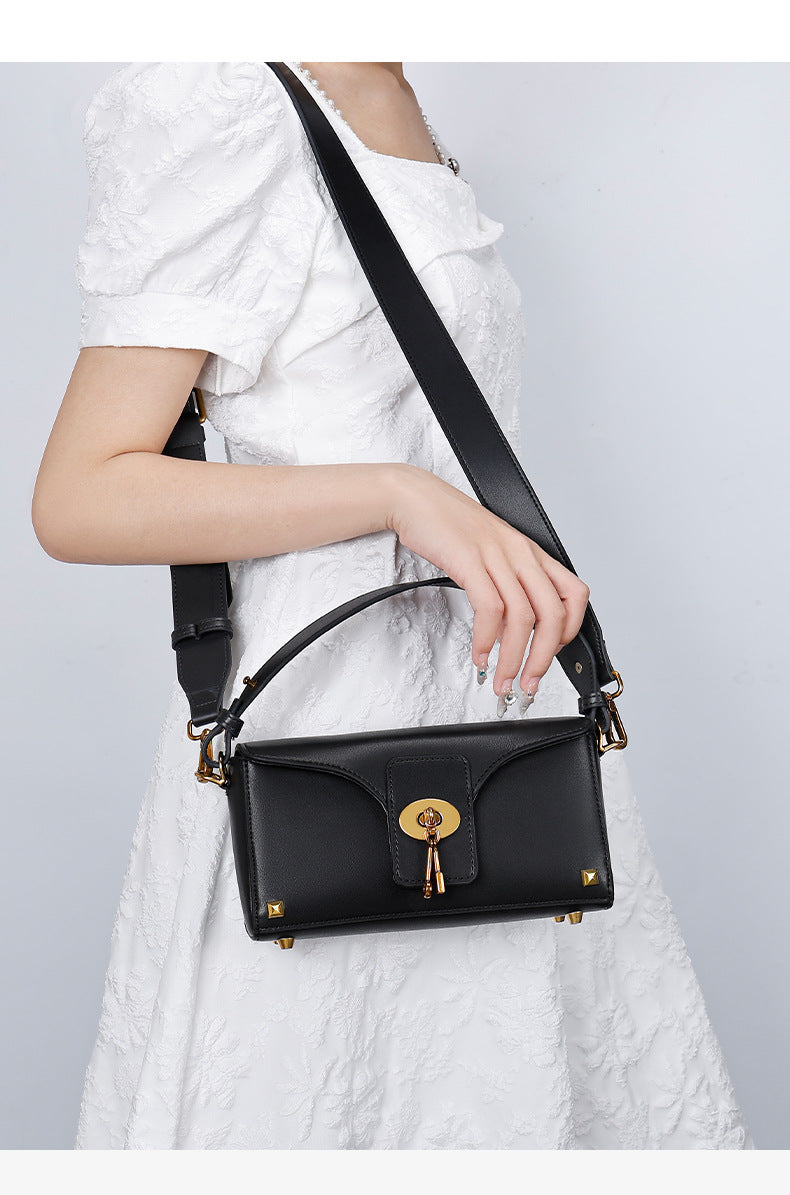 High-Quality Fashion Women's Bag Single Shoulder Bag Versatile Niche Crossbody Bag European and American Light Luxury Handbag Birthday Gift