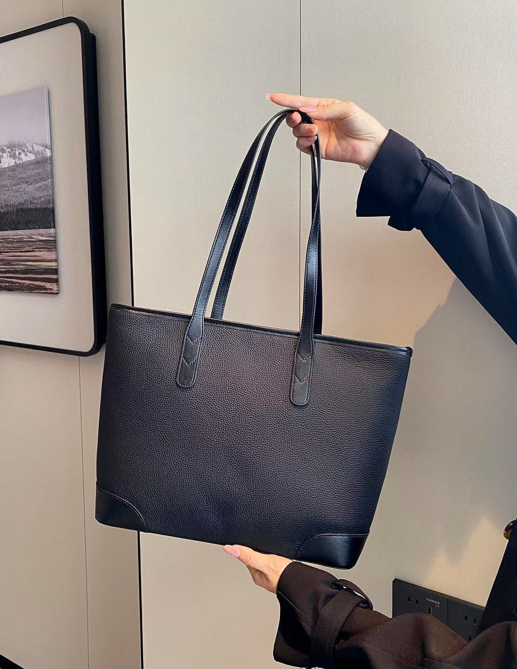 Large Capacity Women's Tote Bag New Fashion Single Shoulder Bag Mommy Bag Light Luxury Versatile Commuter Handbag