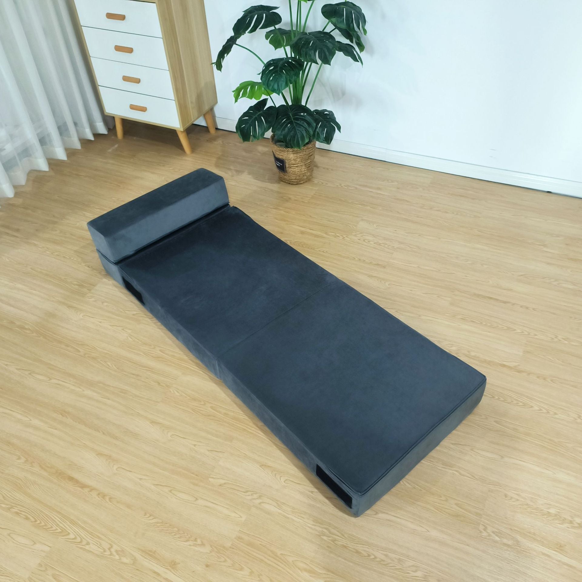 ff71a057-286e-4f3e-abbe-94fdbdbd6d88