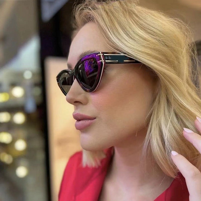 New European and American style personality cat-eye UV protection sunglasses for women ins Small Frame Sunglasses Eyewear Trendy Wholesale