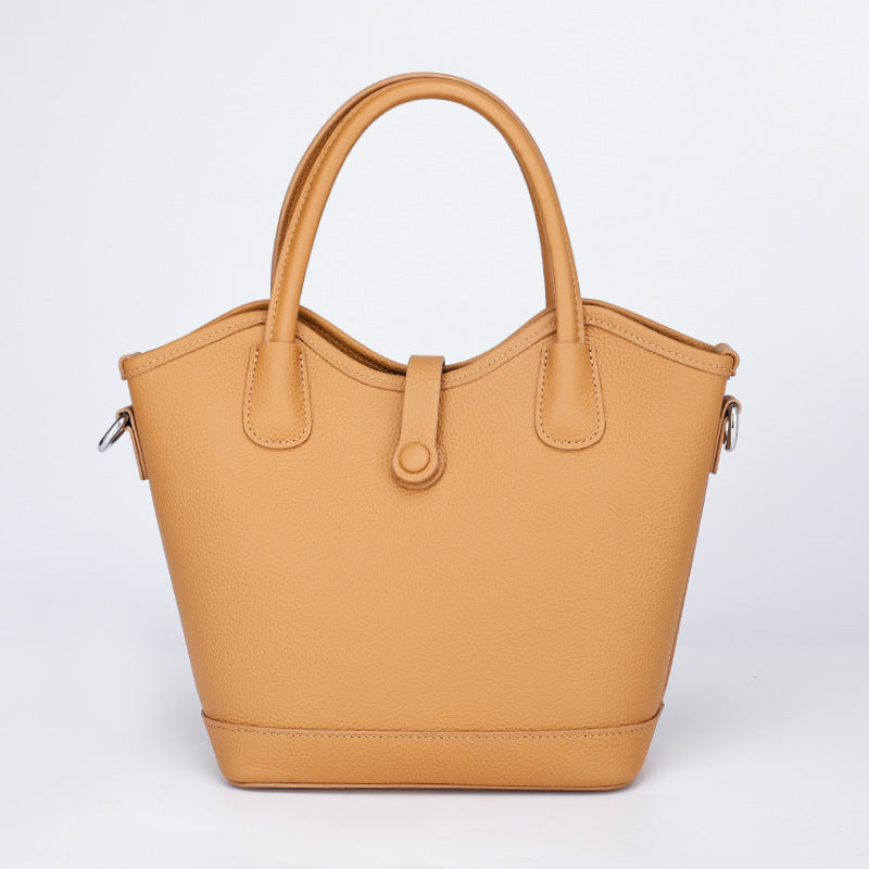 European and American Style Single Shoulder Handbag Fashion Women's Bag Light Luxury Crossbody Bag Women's Niche Versatile Large Capacity Tote Bag Genuine Leather