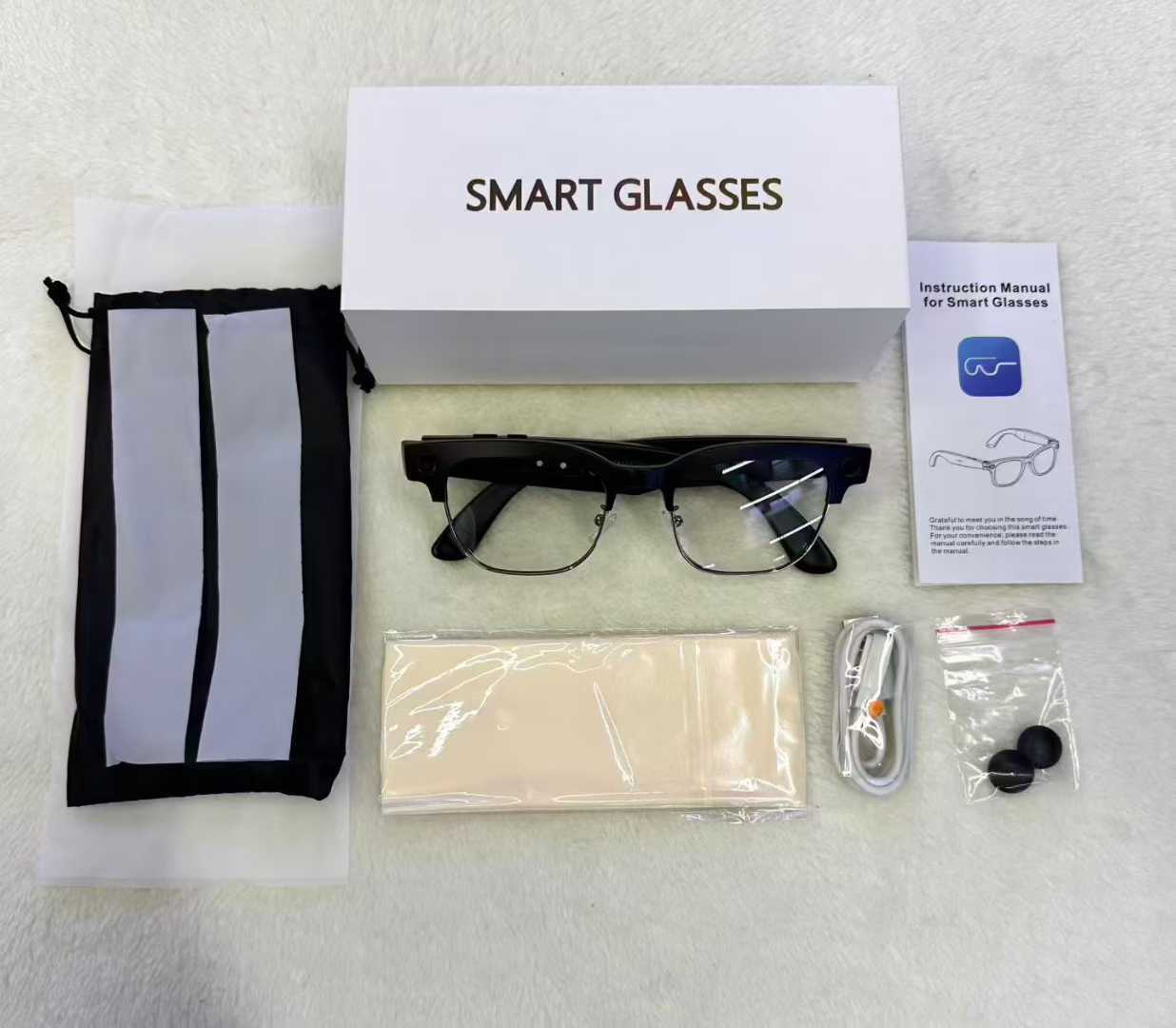 W630Smart Glasses800Megapixel photochromic lens with image stabilization for video recording AI Simultaneous Translation Recognition