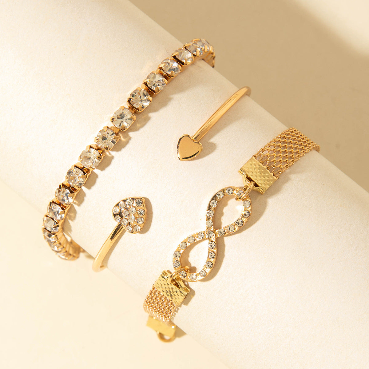 European and American Jewelry High-End Imitation Crystal Butterfly Bracelet Set Fashion Inlaid Diamond Heart Bracelet Wholesale