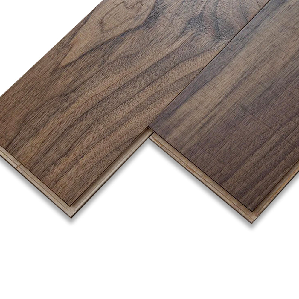Engineered Three Layer Black Walnut Hardwood Flooring Durable UV Finish Splash-Resistant  Smooth Touch for Outdoor Park