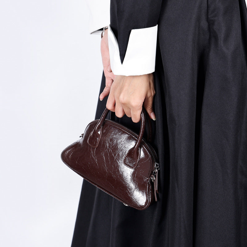 Korean Style Niche Design Spring Summer New Handbag Retro Sweet Oil Wax Leather Fashion Women's Bag Single Shoulder Crossbody Bag