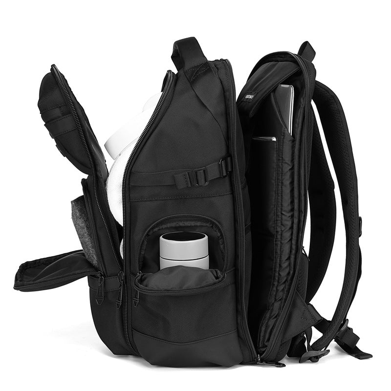 Business Backpack Men's Large Capacity Waterproof Computer Bag Multifunctional commuter backpack with a simple and sophisticated feel