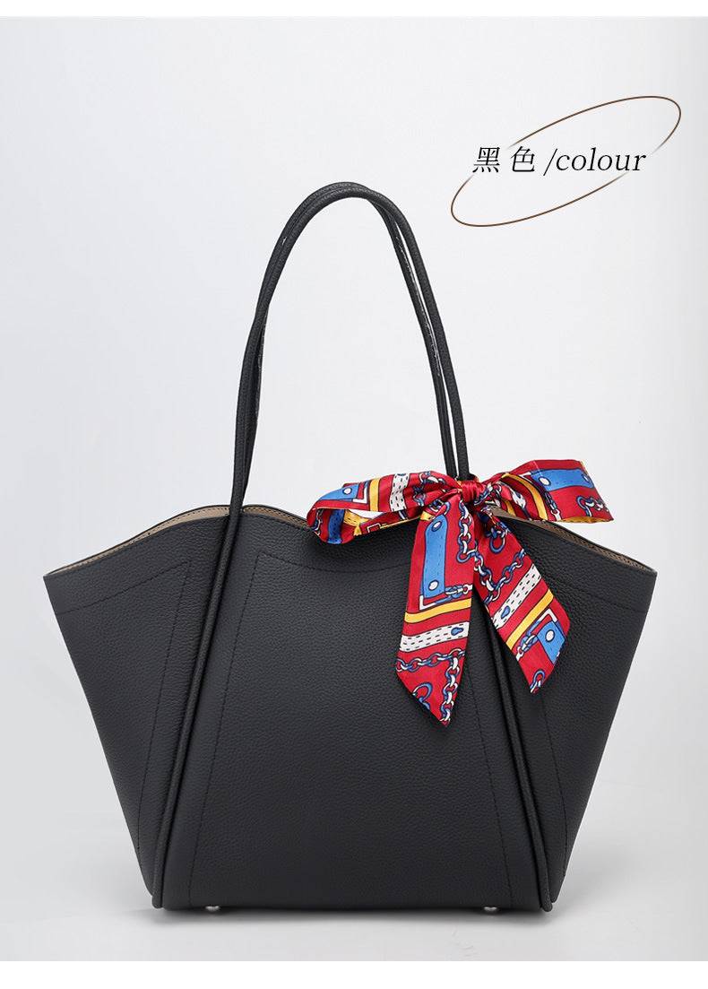 European and American Versatile Wing Bag for Women, Large Capacity Scarf Fashion Women's Bag, Light Luxury Texture Single Shoulder Underarm Bag