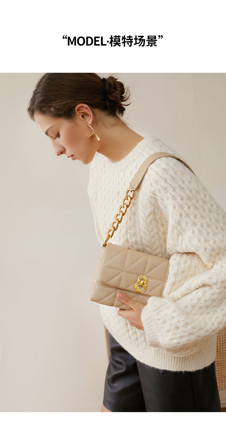 Niche Design Quilted Chain Underarm Bag for Women New Commuter Bag Single Bag Fashion Versatile Crossbody Bag Women's Bag