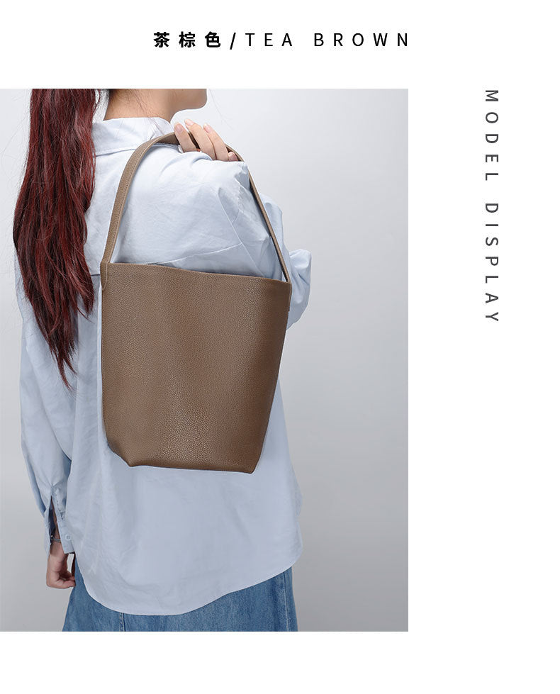 Autumn and Winter Niche row Bucket Bag Top Layer Cowhide Single Shoulder Bag Large Capacity Tote Bag for Women Commuting