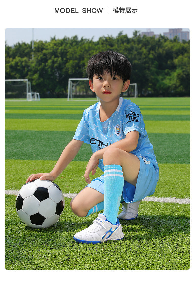 New football shoes for men and women with Velcro for children TF Broken Nail Style Youth Student Grassland Flat Training Shoes